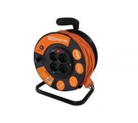 13.01.03 Удлинители силовые на катушке IP44